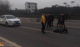 咸宁大爆料车祸视频最新,现场画面触目惊心！