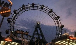 摩天轮电影在线观看,云端浪漫，在线观影新体验