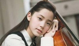 小凡吃瓜网红事件,揭秘网络红人背后的真相与争议