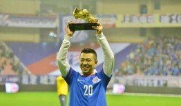 徐亮爆料球员打假球视频,球员涉嫌打假球视频引发足球圈地震