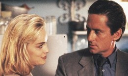 本能1电影在线观看奇艺,揭秘人性深处的原始冲动！